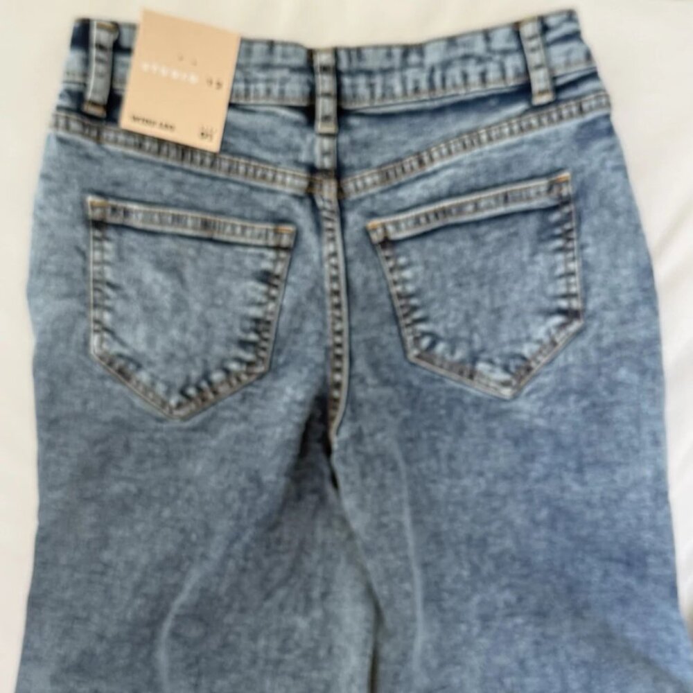 Studio 12 High Rise Wide Leg Baggy Jeans Juniors Blue Size 1 / 25 NWT - Picture 3 of 15